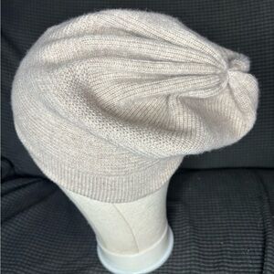 Elegant Cream Knit Slouchy Beanie 100% Cashmere